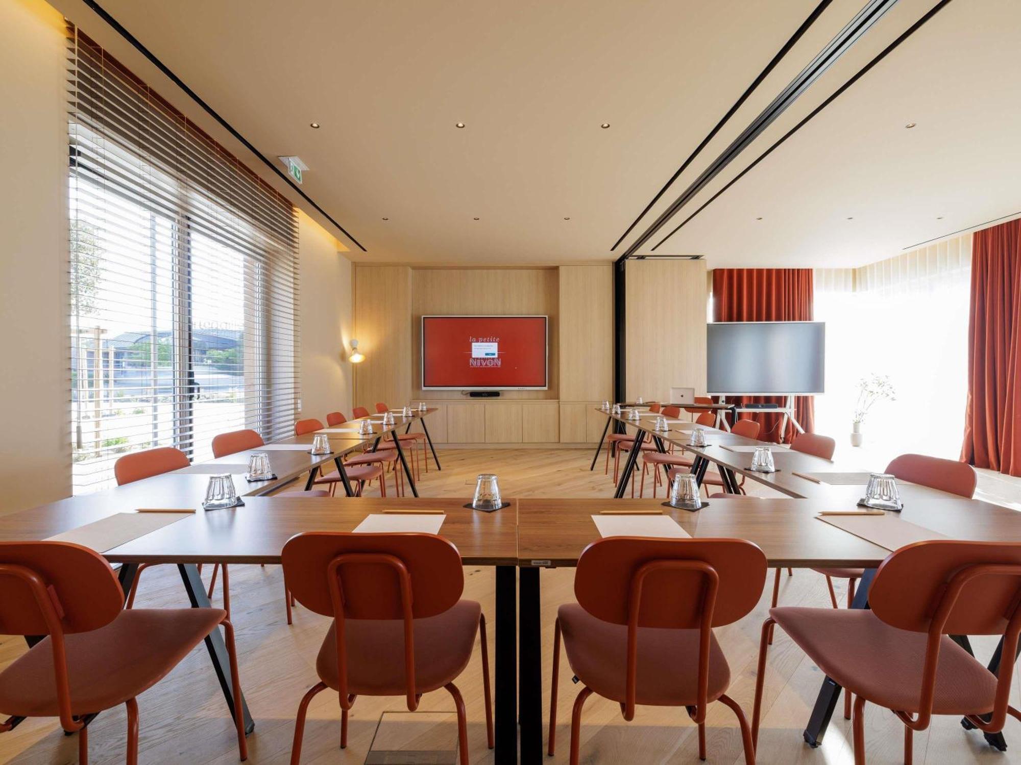 Mercure Valence Valence  Luaran gambar